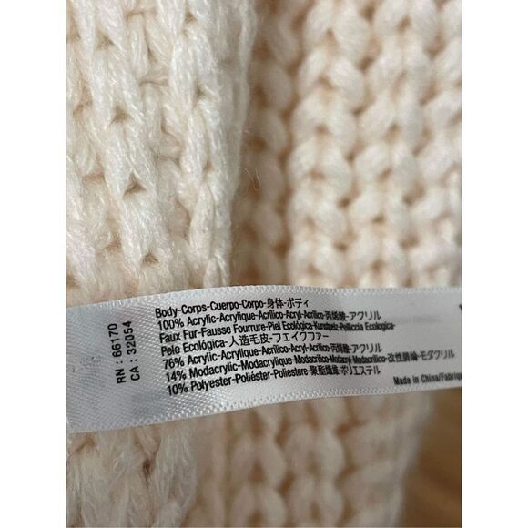 Free People Faux Fur Pompom Scarf - Picture 4 of 4